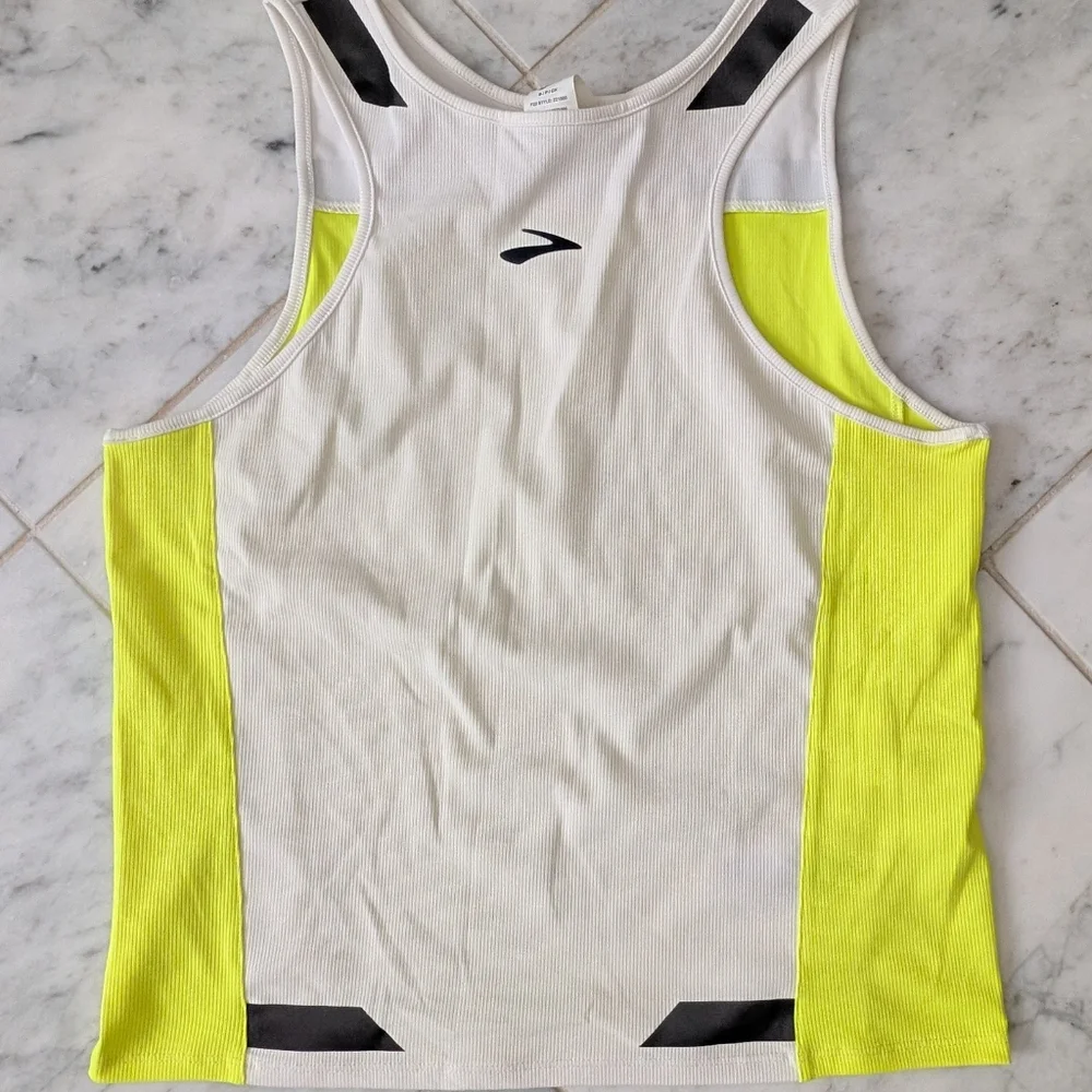 Brooks Women's Run Visible Athletic Tank Top - Picture 3 of 5